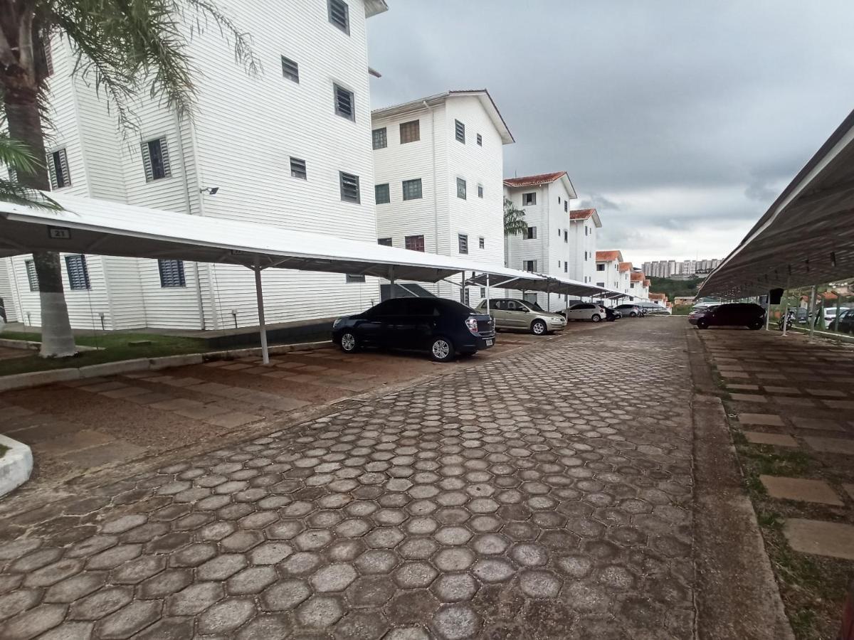 C42 apto com estacionamento, piscina e churrasqueira Bragança Paulista Exterior foto